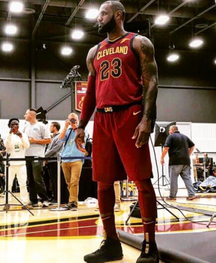 明显客流高 明显客流高